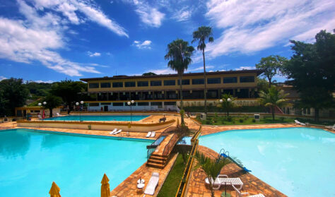 Parque aquático piscinas