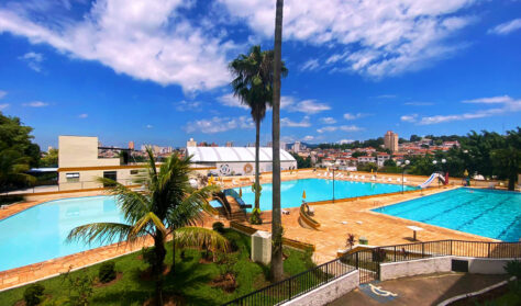 Parque aquático piscinas